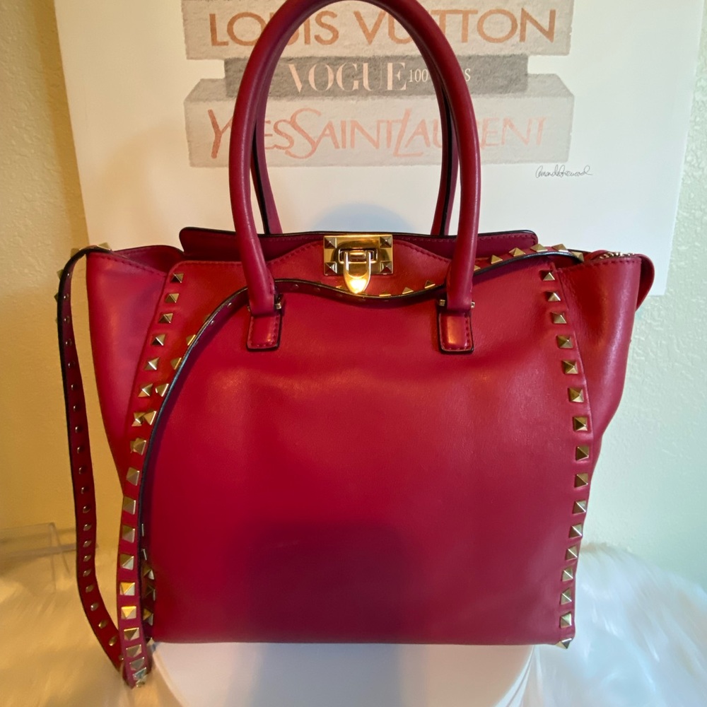 Valentino Garavani EUC Rockstud Tote